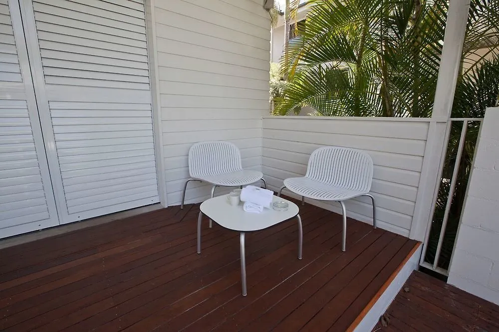 Cove Studios Byron Bay 4*,