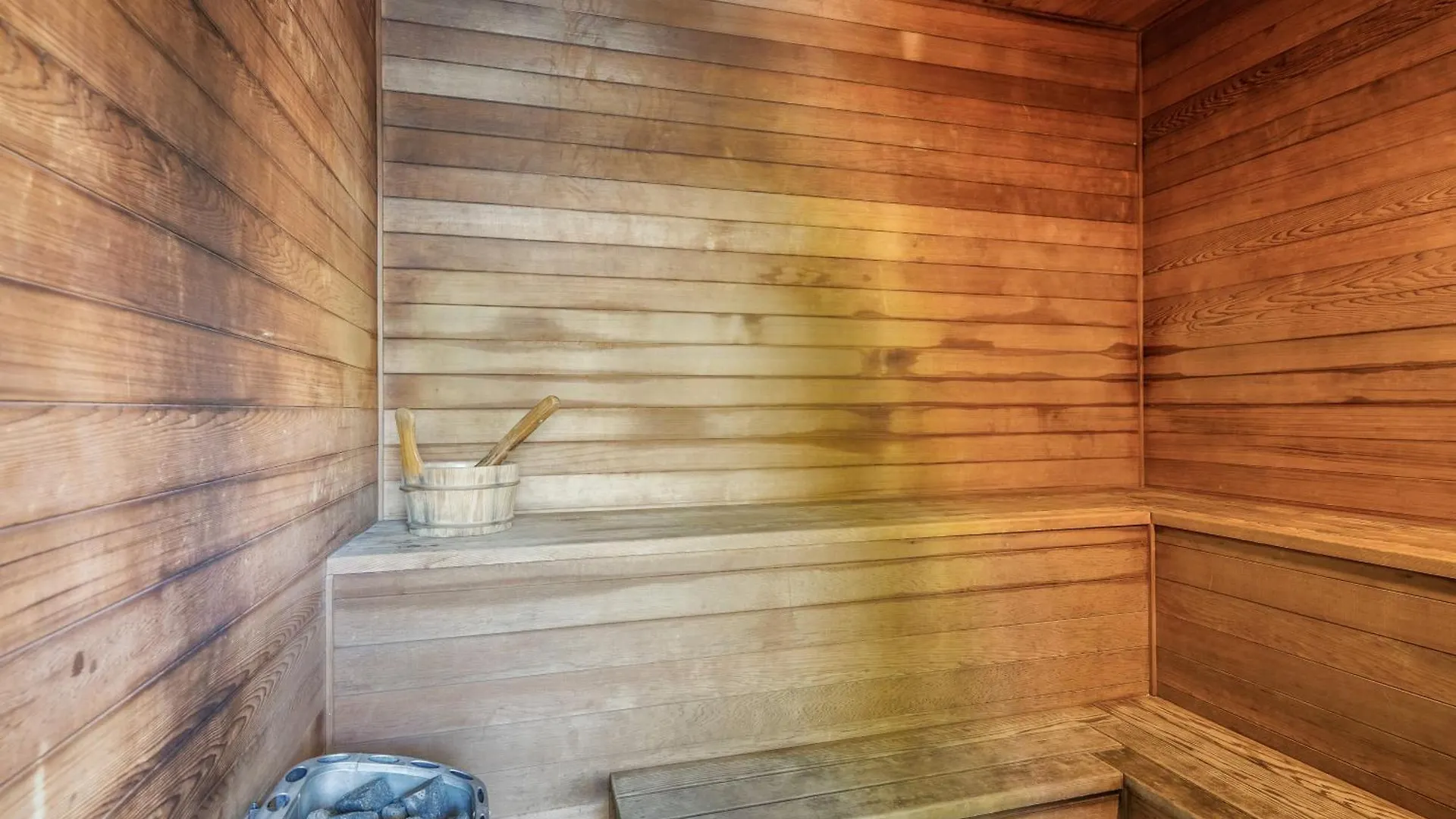 Cove Studios Byron Bay